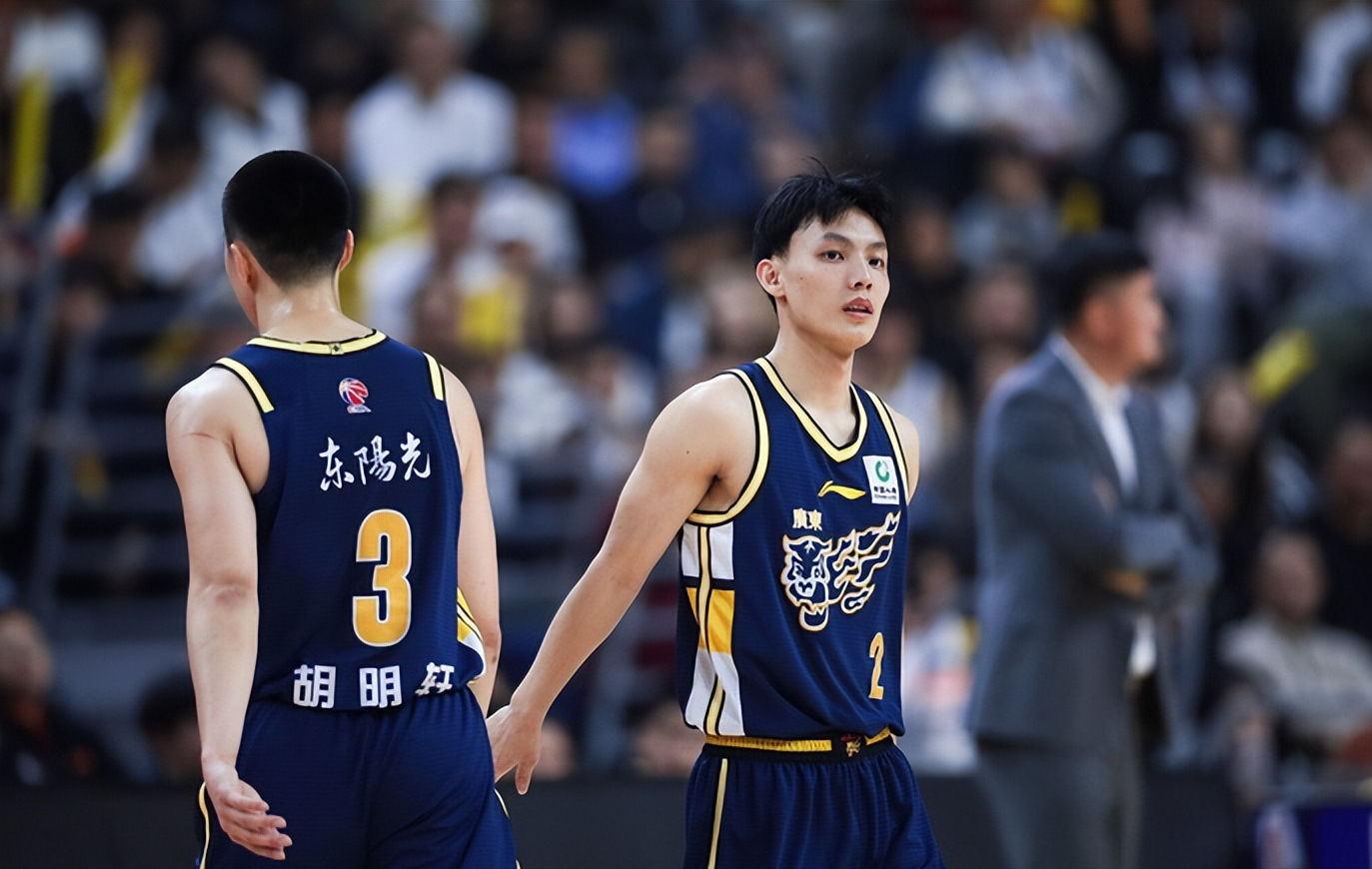 182体育app下载-复仇江苏队重回第三，徐杰高效发挥却有一隐患，张皓嘉赛后落泪